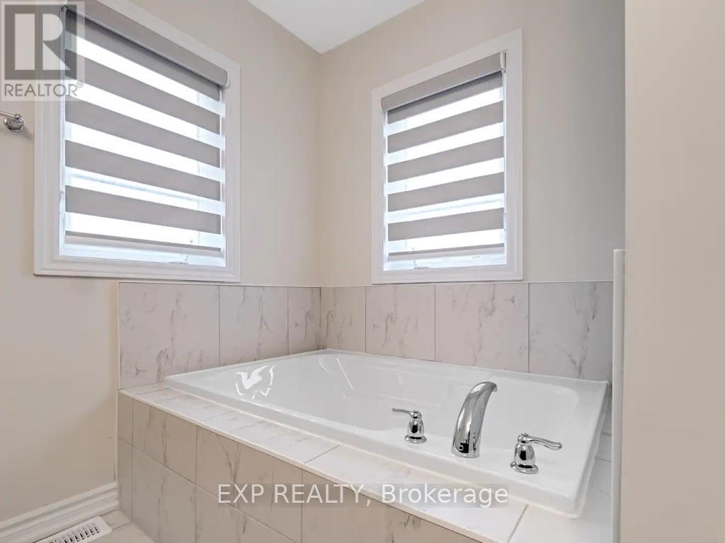 2 Sun Haven Lane, Thorold, Ontario  L2V 0K6 - Photo 25 - X12387068