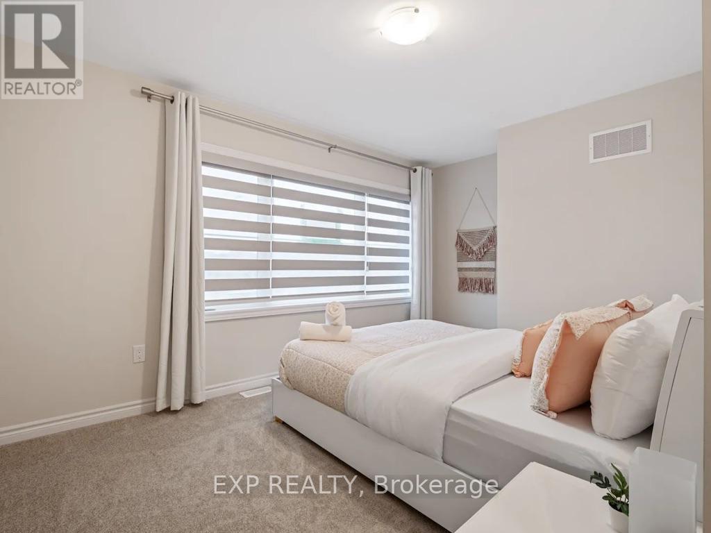 2 Sun Haven Lane, Thorold, Ontario  L2V 0K6 - Photo 26 - X12387068