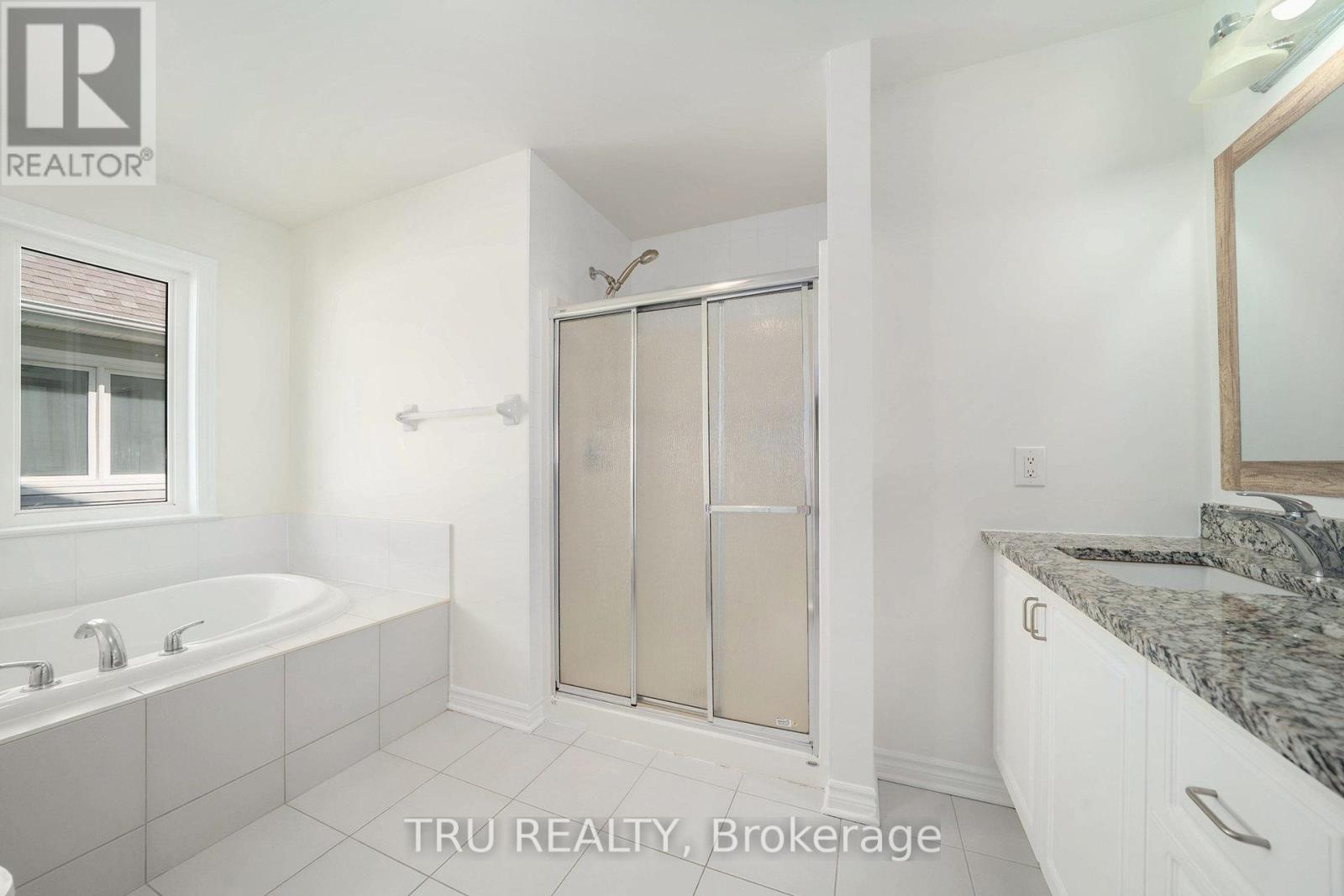 536 Golden Sedge Way, Ottawa, Ontario  K1T 0G5 - Photo 19 - X12382991