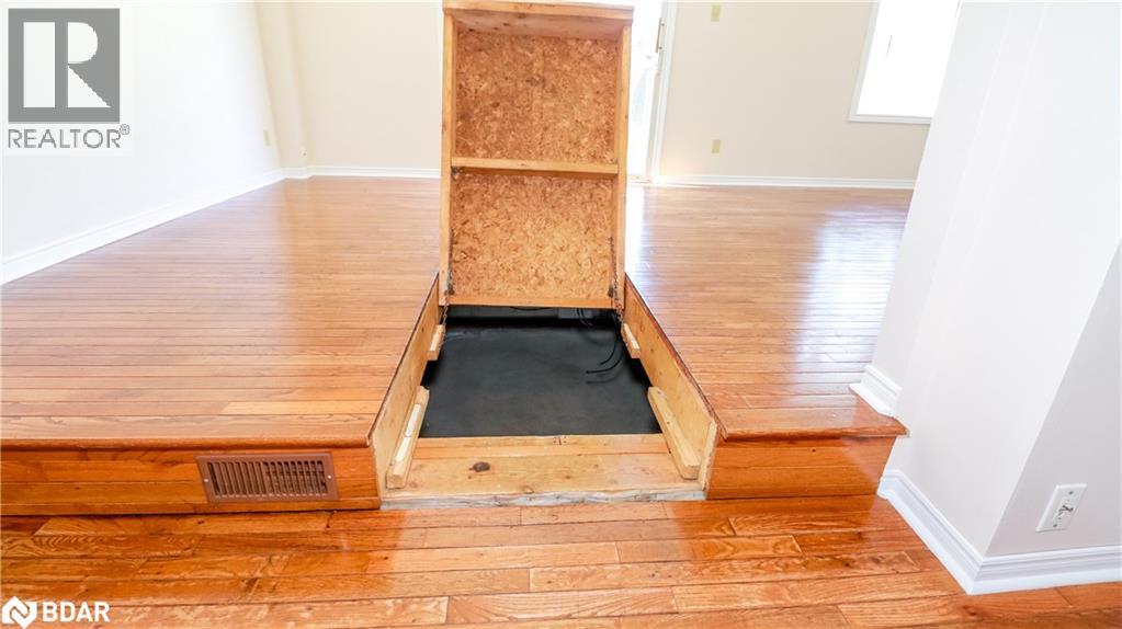 82 Melinda Crescent, Barrie, Ontario  L4N 5G6 - Photo 29 - 40761138