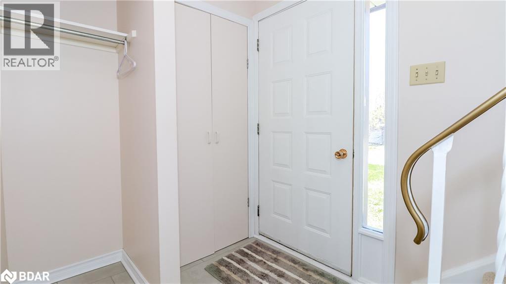 82 Melinda Crescent, Barrie, Ontario  L4N 5G6 - Photo 7 - 40761138