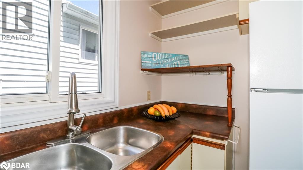 82 Melinda Crescent, Barrie, Ontario  L4N 5G6 - Photo 10 - 40761138