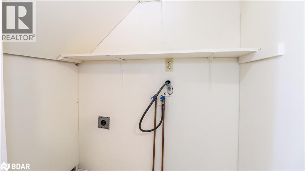 82 Melinda Crescent, Barrie, Ontario  L4N 5G6 - Photo 8 - 40761138