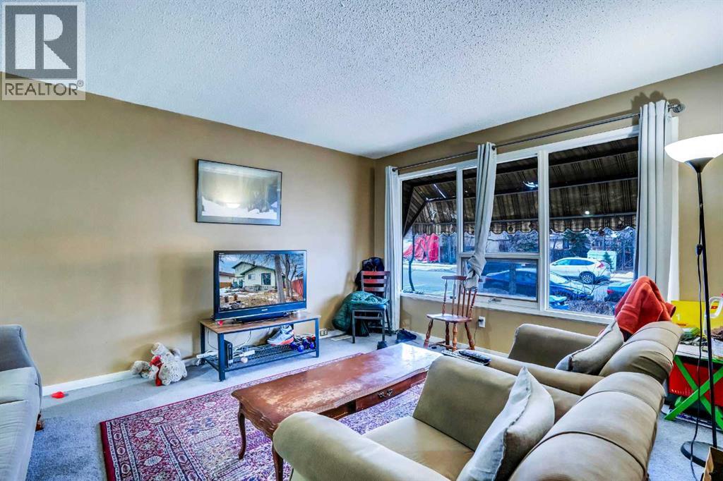190 Whitefield Drive Ne, Calgary, Alberta  T1Y 5J2 - Photo 5 - A2185299