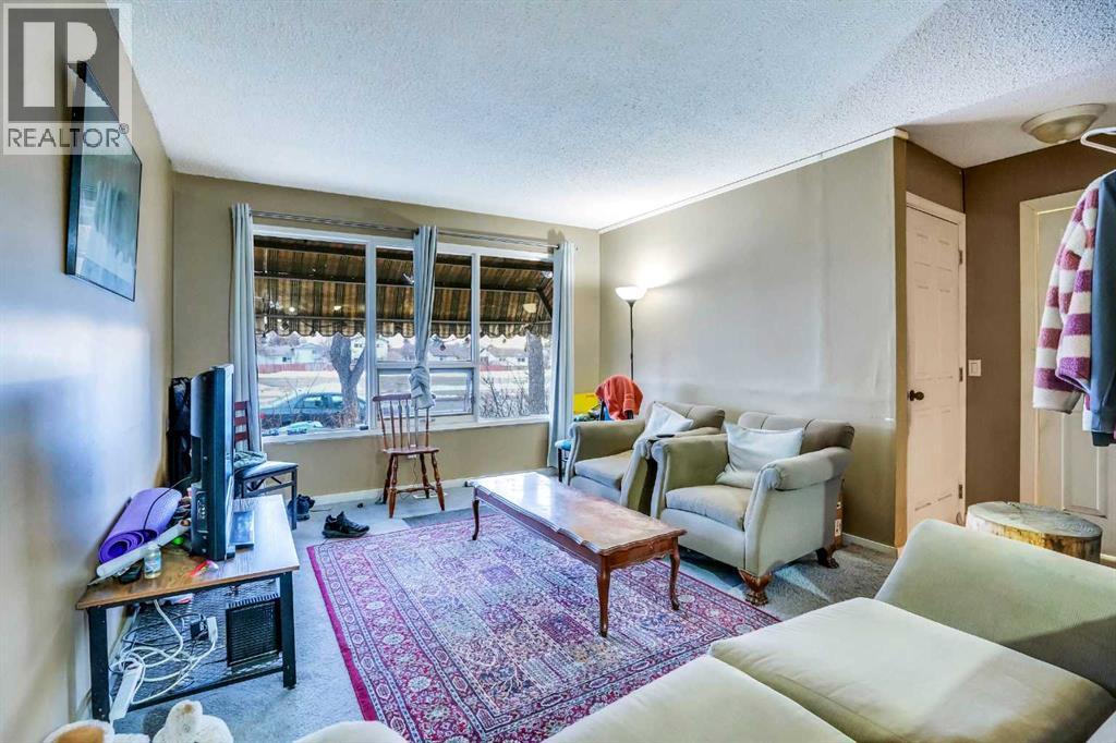 190 Whitefield Drive Ne, Calgary, Alberta  T1Y 5J2 - Photo 6 - A2185299