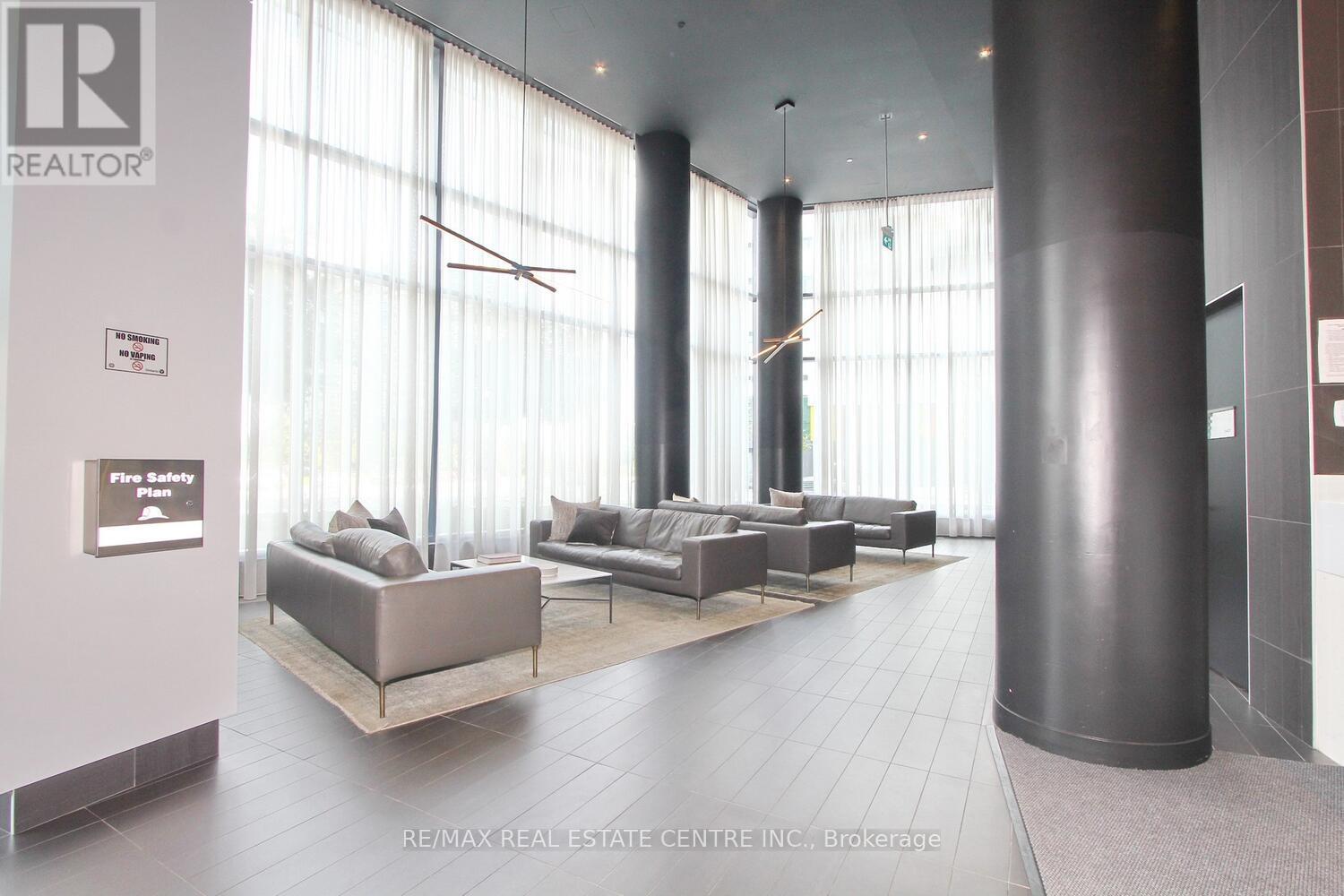 3602 - 3900 Confederation Parkway, Mississauga (City Centre), Ontario  L5B 0M3 - Photo 32 - W12295621