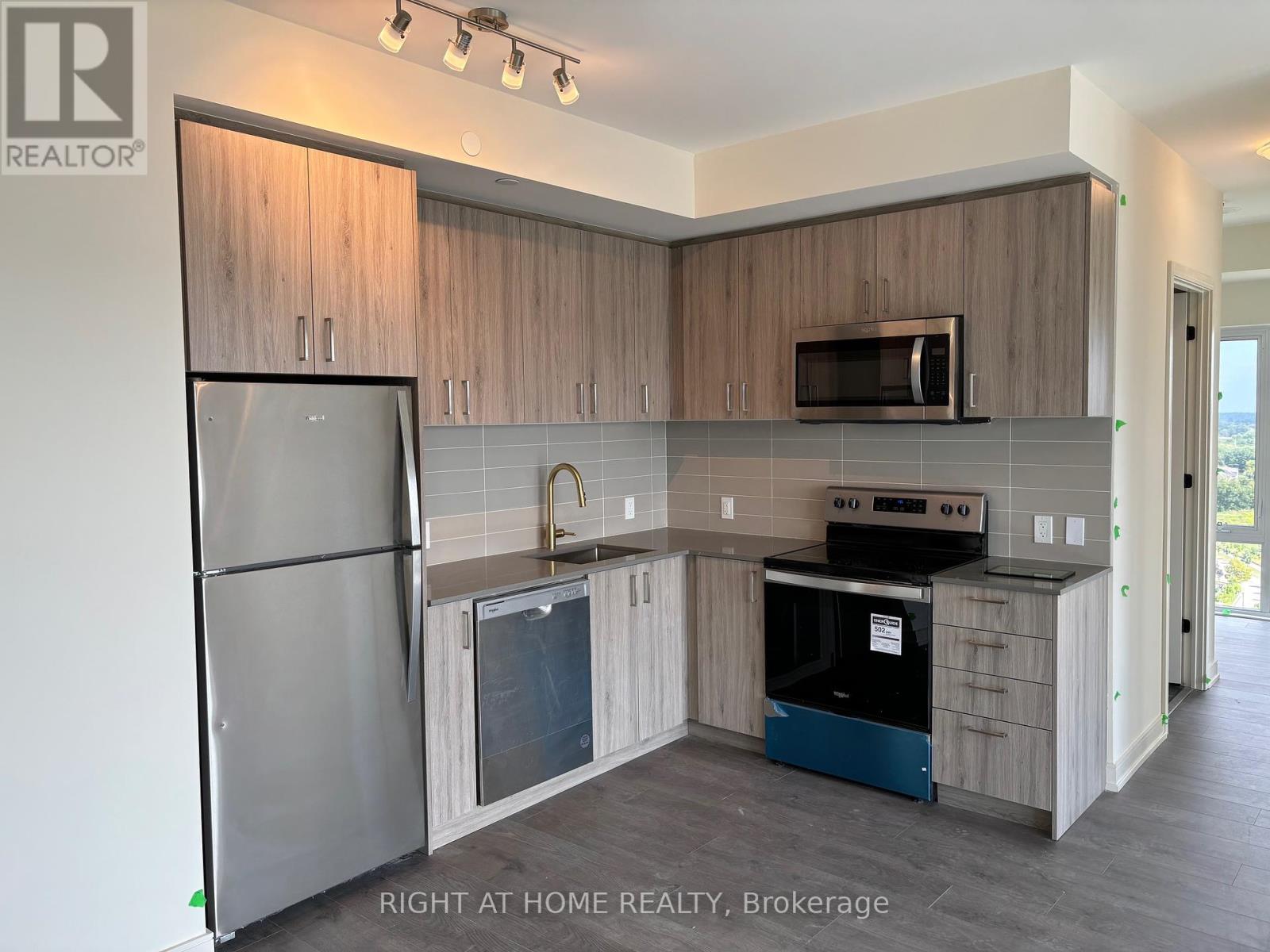1803 - 8010 Derry Road, Milton, Ontario  L9T 9N3 - Photo 9 - W12379605
