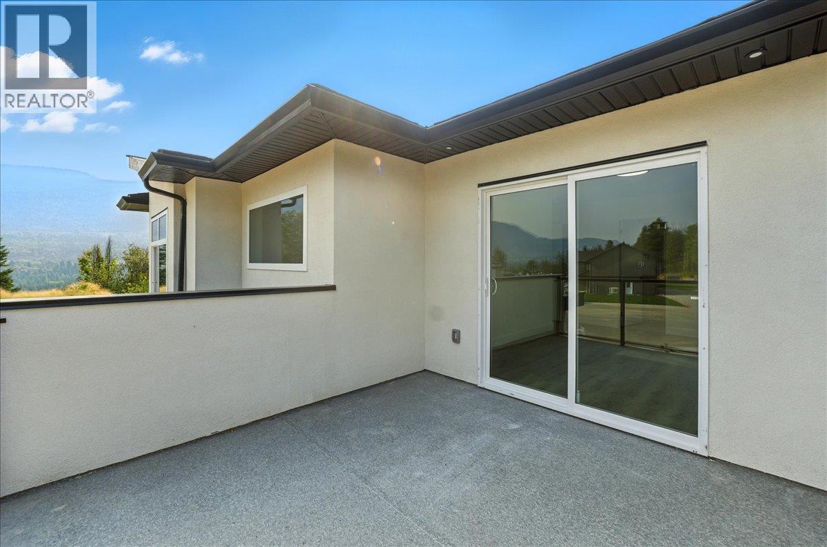 3736 Toba Road, Castlegar, British Columbia  V1N 4Y3 - Photo 31 - 10361674
