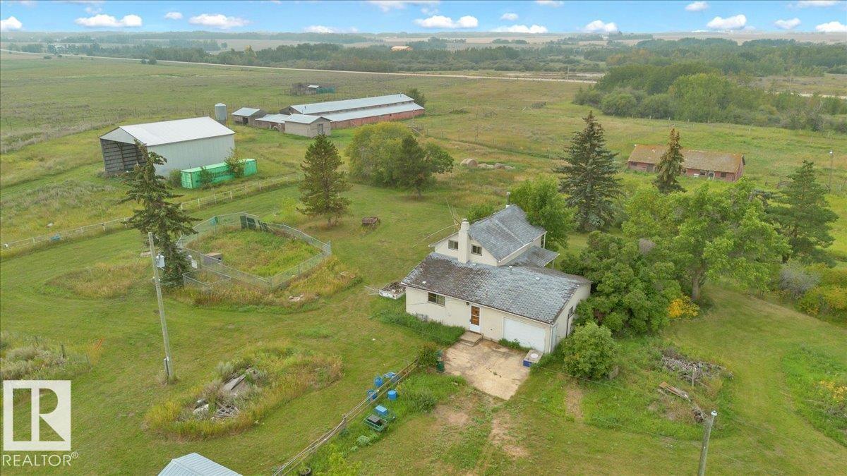 23427 Twp Rd 574, Rural Sturgeon County, Alberta  T8R 1L2 - Photo 4 - E4453628