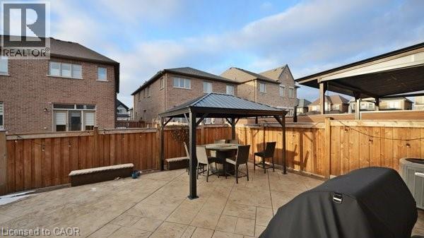 600 Beam Court Unit# Main & Upper, Milton, Ontario  L9E 1L3 - Photo 46 - 40767064