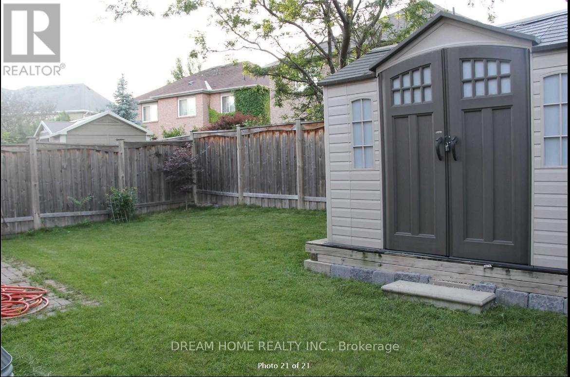 8 Mimosa Street, Markham, Ontario  L6E 1E1 - Photo 13 - N12387084
