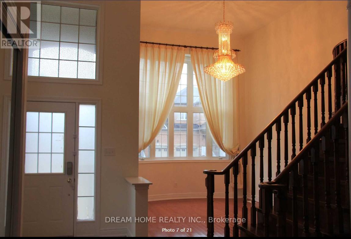 8 Mimosa Street, Markham, Ontario  L6E 1E1 - Photo 3 - N12387084