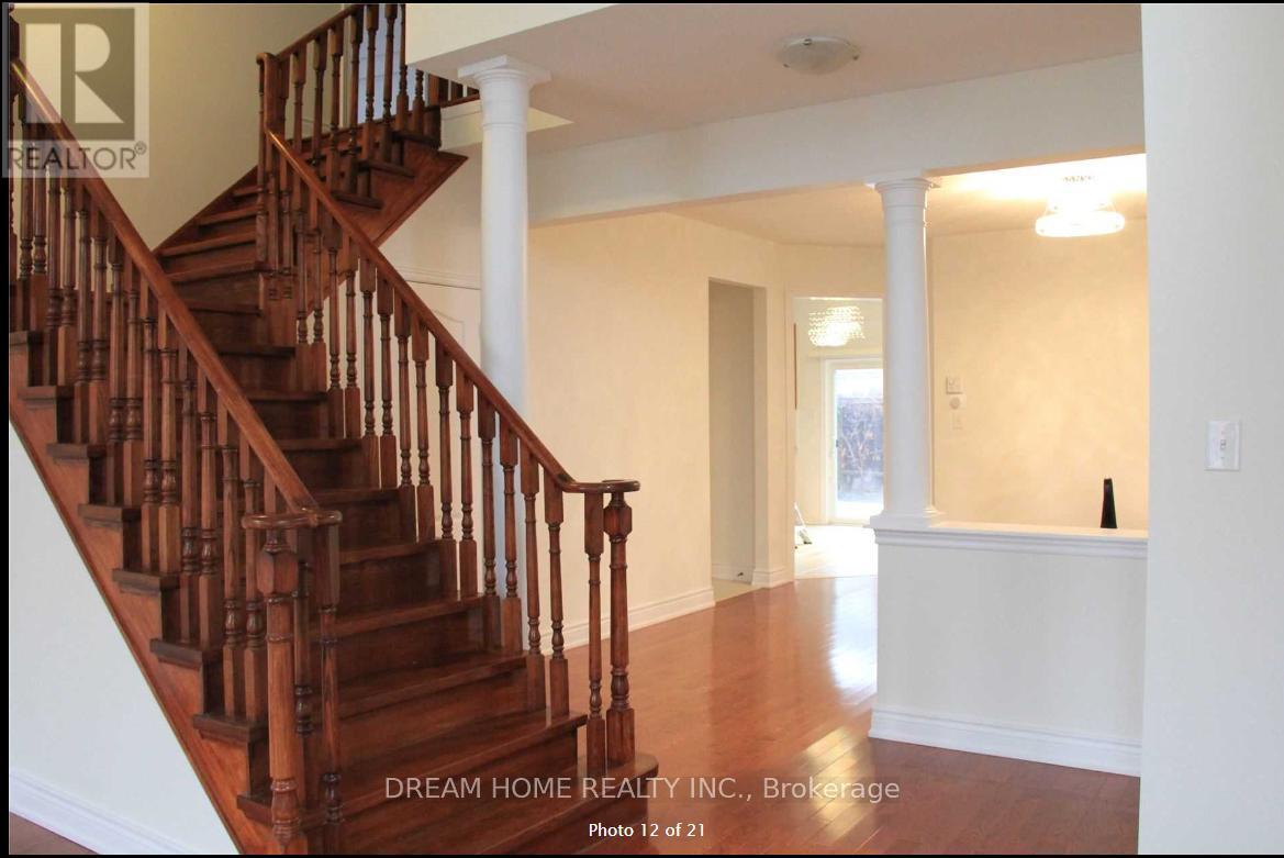 8 Mimosa Street, Markham, Ontario  L6E 1E1 - Photo 6 - N12387084