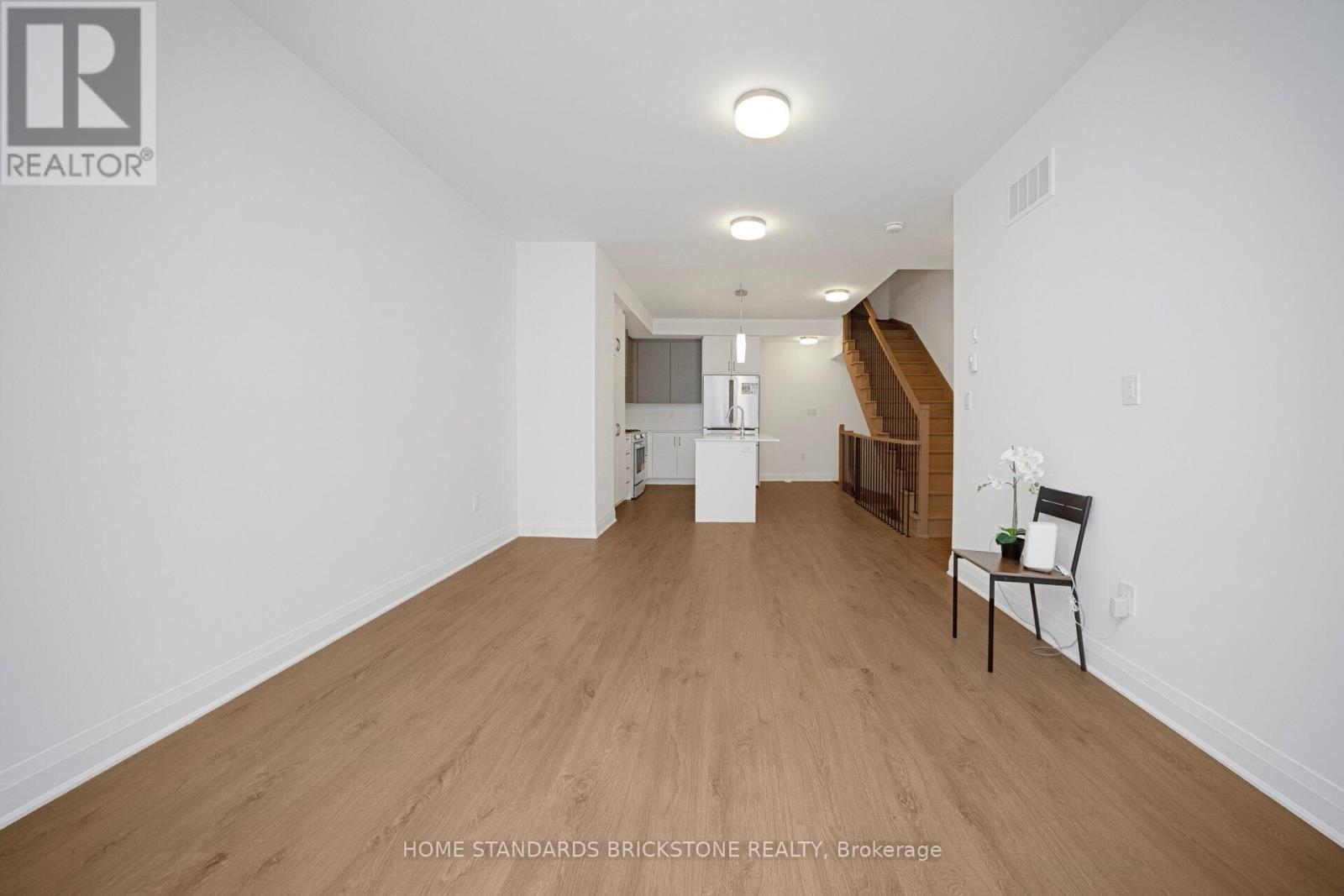 22 Chesley Street, Vaughan, Ontario  L4J 0M1 - Photo 9 - N12387089