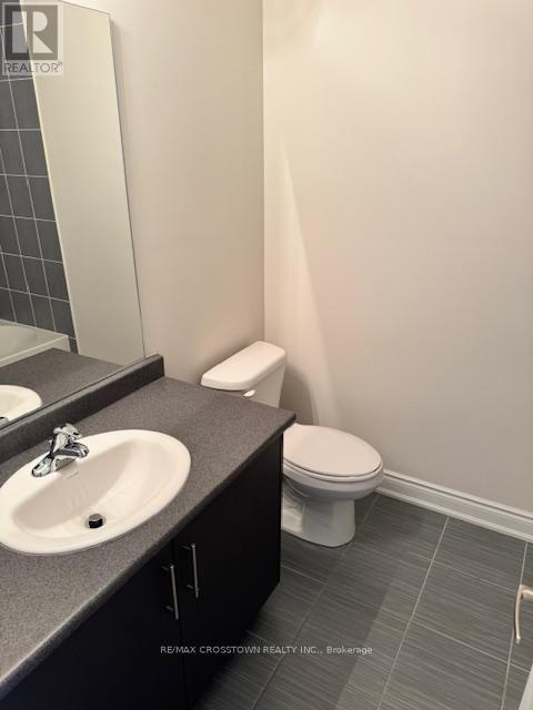 19 Tarmola Park Court, Toronto, Ontario  M9L 0A6 - Photo 9 - W12387091