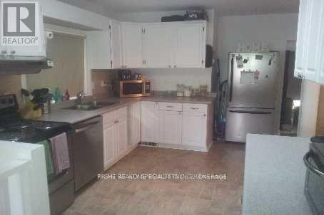58 Roxaline Street, Toronto (Humber Heights), Ontario  M9P 2Y9 - Photo 2 - W12387092