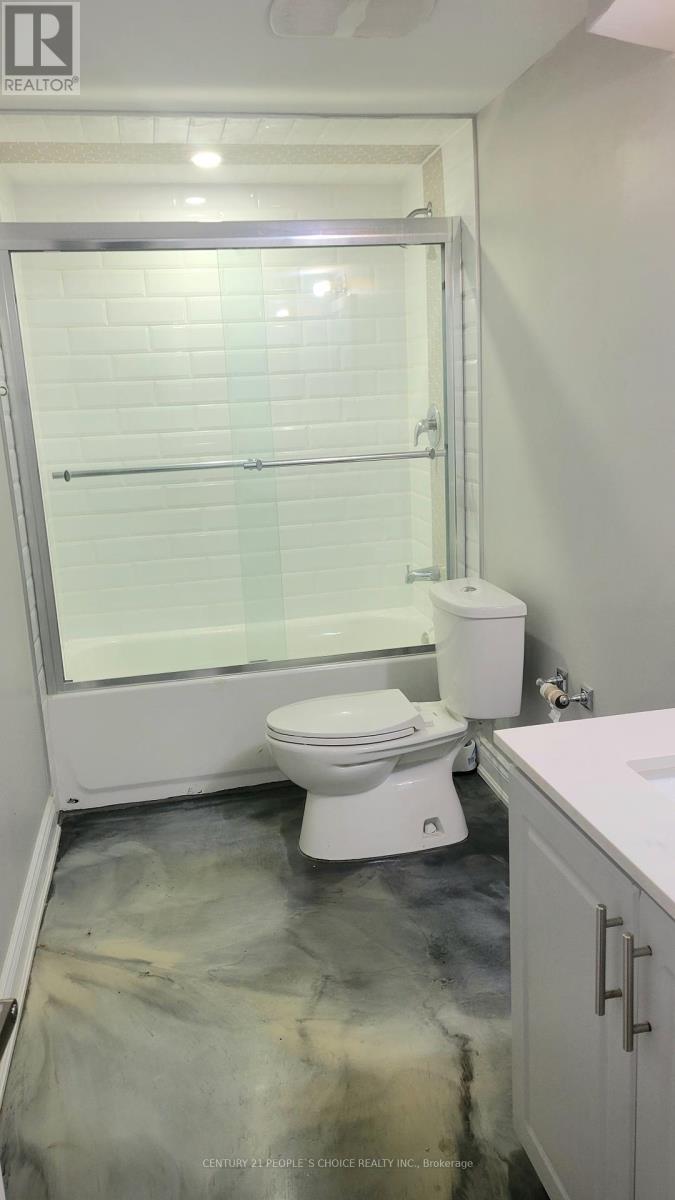 Bsmt - 33 Boathouse Road, Brampton, Ontario  L7A 5B5 - Photo 16 - W12375254