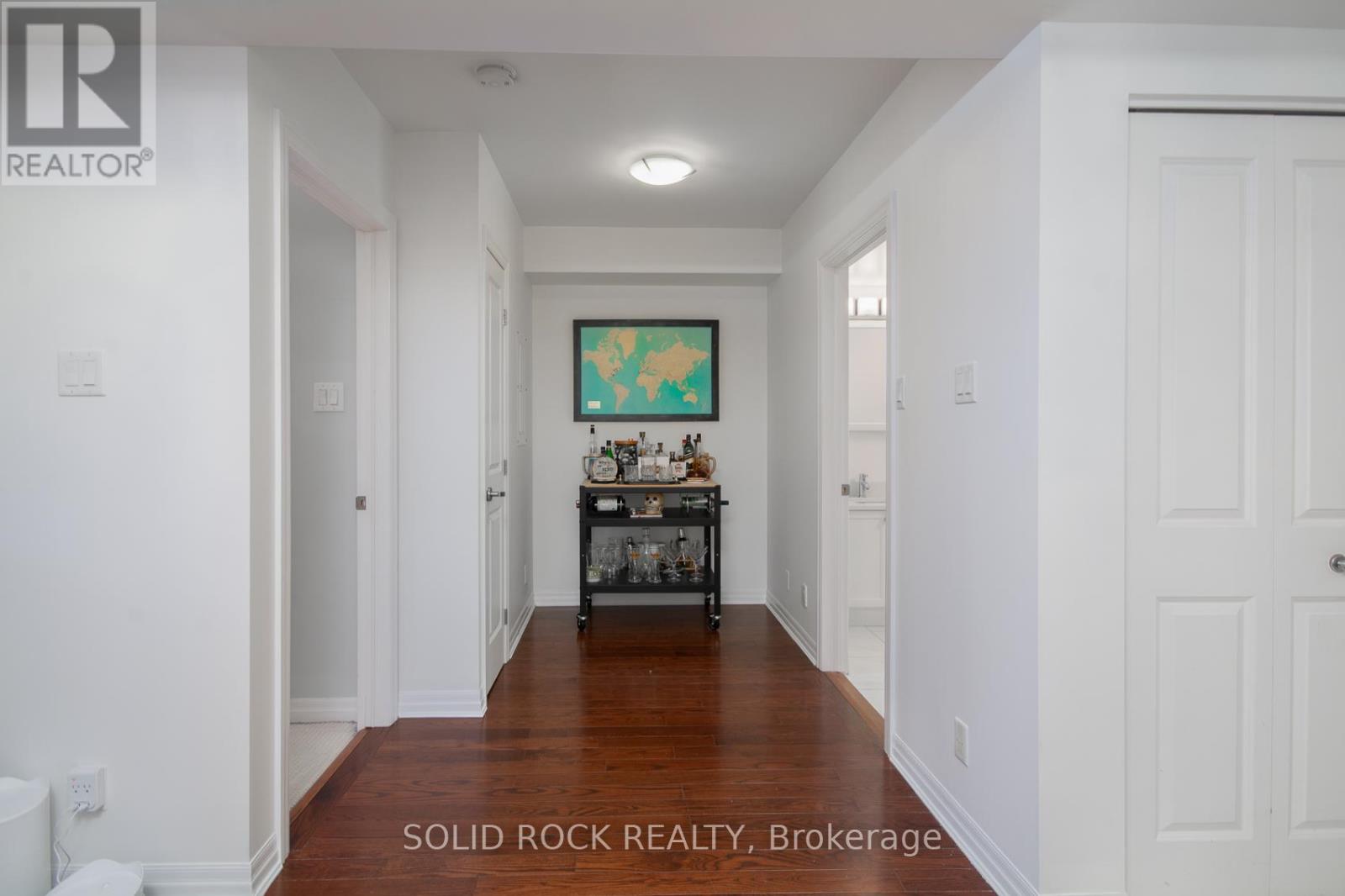 502 - 242 Rideau Street, Ottawa, Ontario  K1N 0B7 - Photo 13 - X12384797