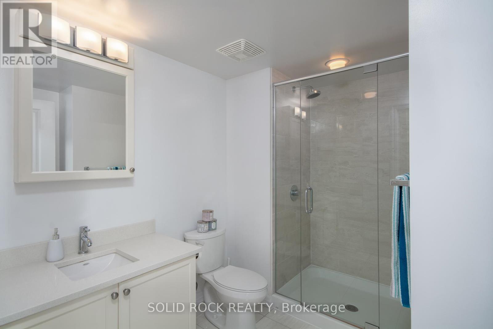 502 - 242 Rideau Street, Ottawa, Ontario  K1N 0B7 - Photo 20 - X12384797