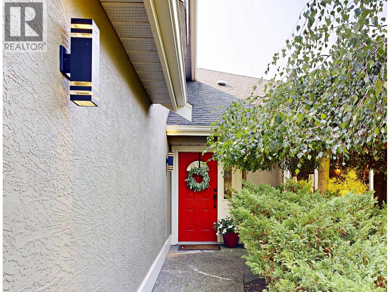 Property at 4475 DAWN PLACE image 3