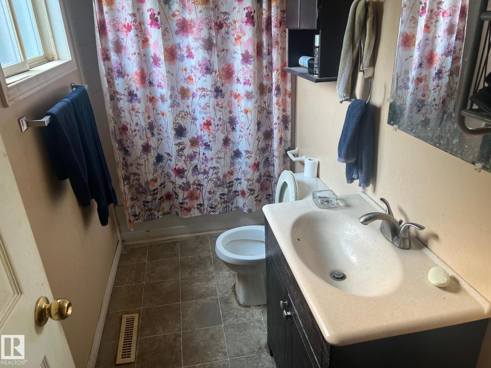 4816 47 Av, Redwater, Alberta  T0A 2W0 - Photo 2 - E4456639