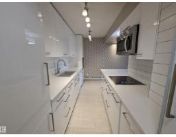 #105 10140 115 St Nw Wîhkwêntôwin, Edmonton, Ca