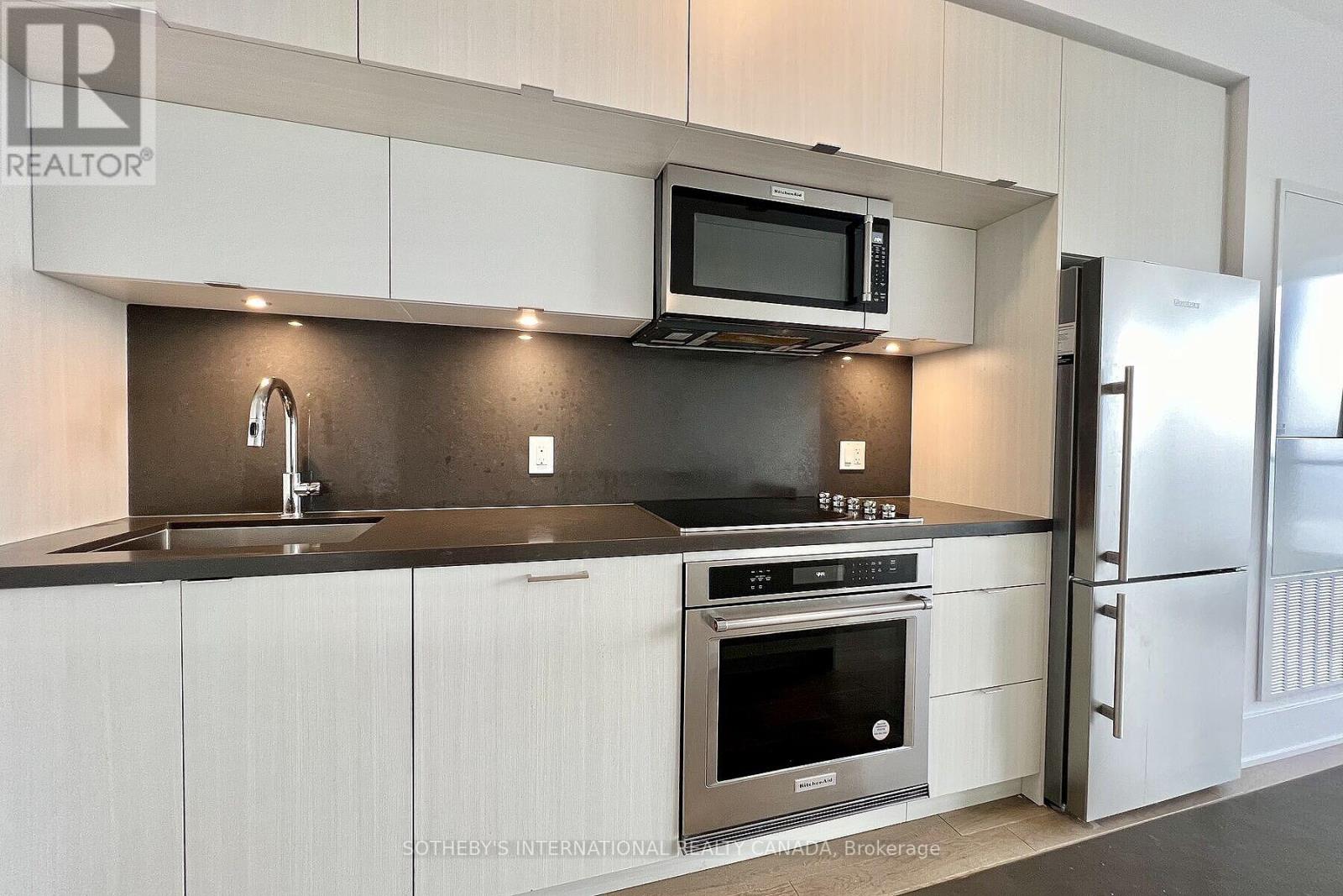 4215 - 585 Bloor Street E, Toronto, Ontario  M4W 0B3 - Photo 4 - C12387141