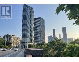 4215 - 585 Bloor Street E, Toronto (Rosedale-Moore Park), Ca