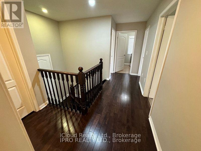 14 Dublin Road, Brampton, Ontario  L7A 0T6 - Photo 11 - W12387136