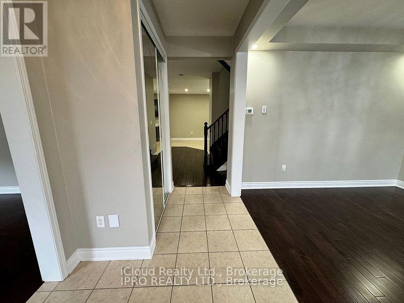 14 Dublin Road, Brampton, Ontario  L7A 0T6 - Photo 12 - W12387136