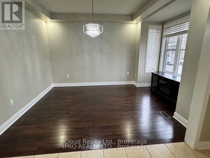 14 Dublin Road, Brampton, Ontario  L7A 0T6 - Photo 8 - W12387136