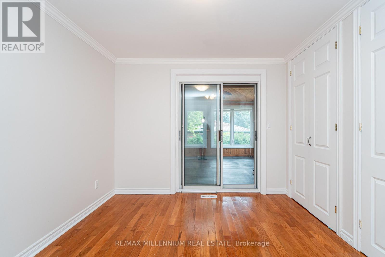 120 Madoc Drive, Brampton, Ontario  L6V 2A4 - Photo 17 - W12387140