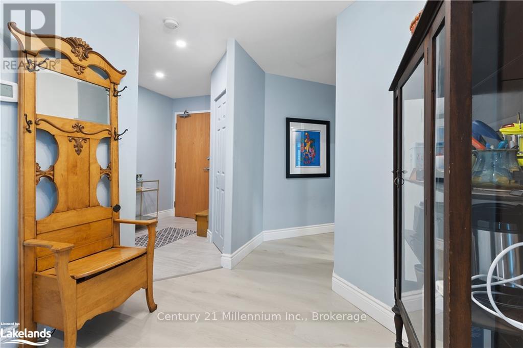 101 - 10 Bay Street E, Blue Mountains, Ontario  N0H 2P0 - Photo 12 - X12387148