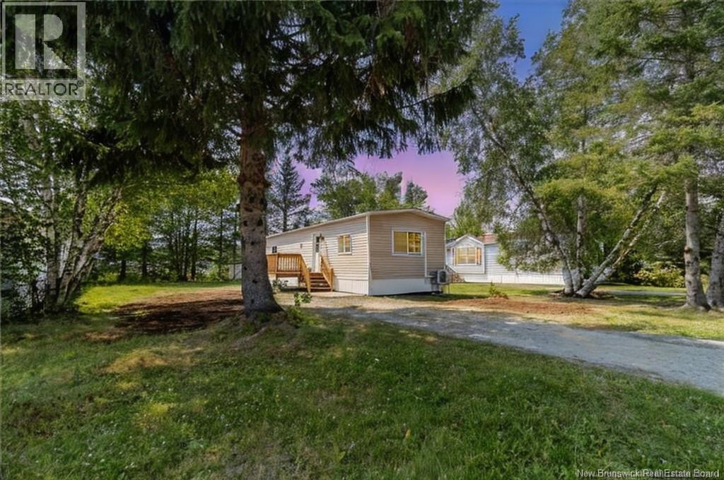 31 Ramsey Street, Lincoln, New Brunswick