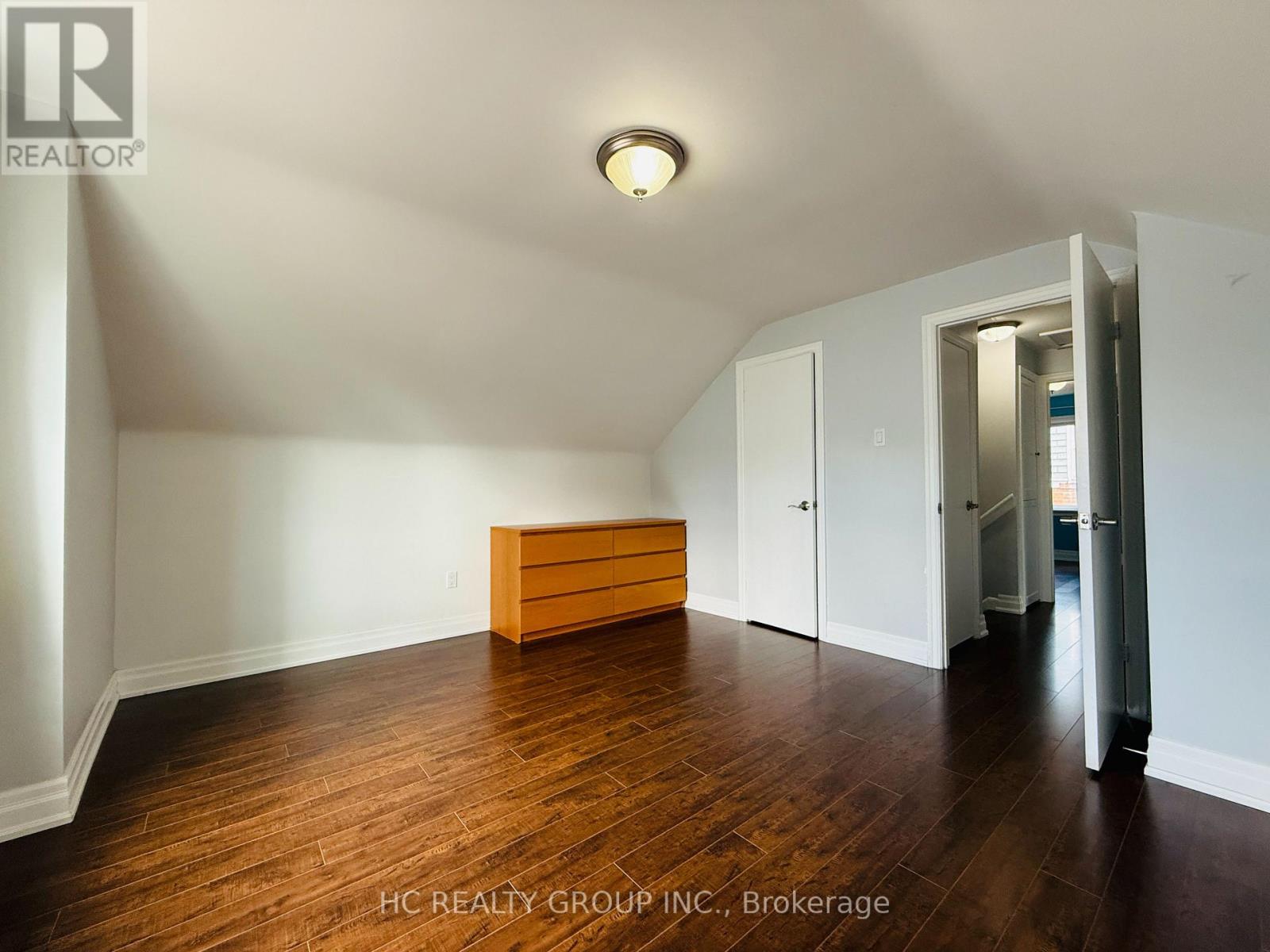 673 Glengrove Avenue W, Toronto, Ontario  M6B 2J2 - Photo 17 - W12318269