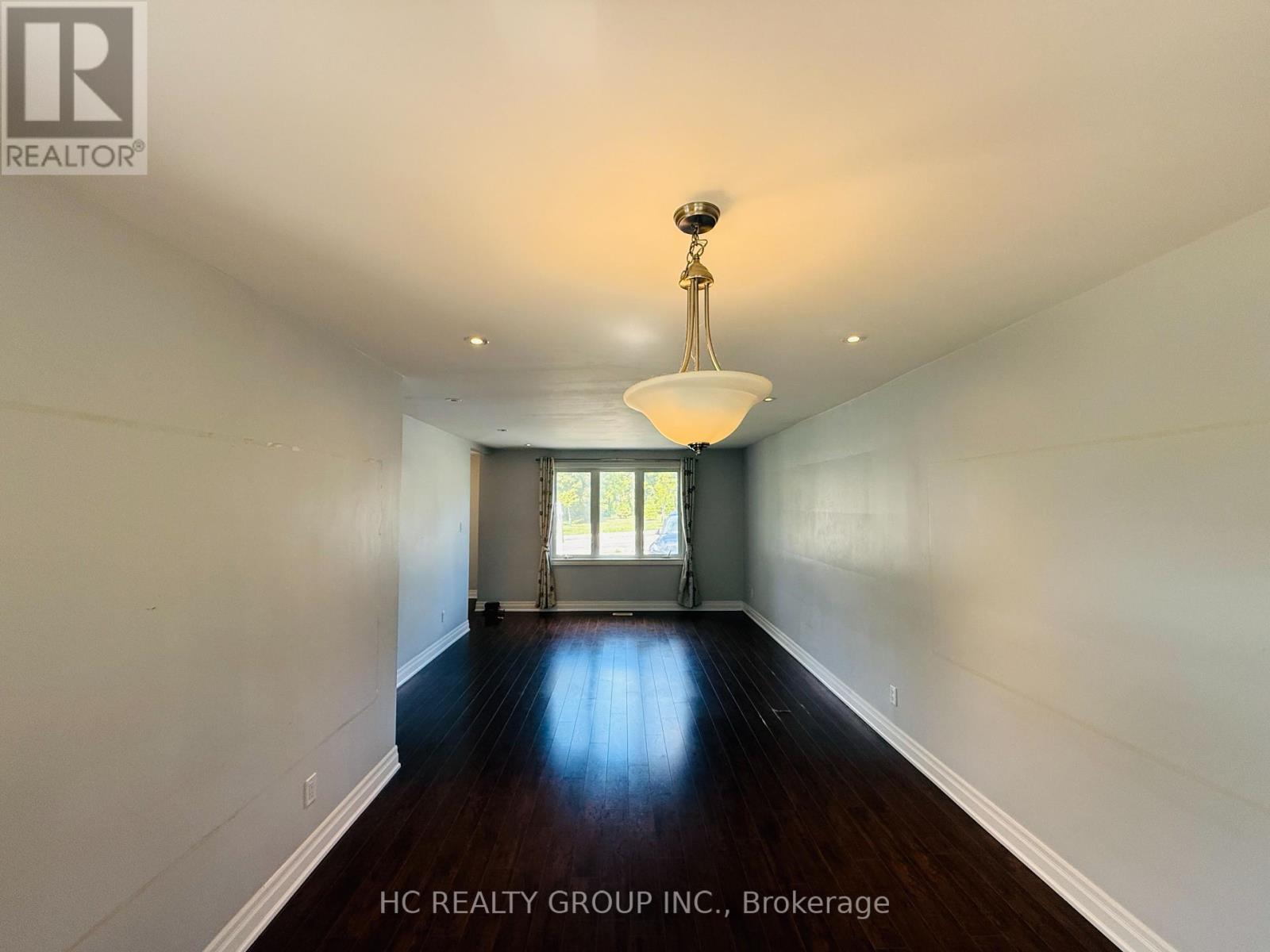 673 Glengrove Avenue W, Toronto, Ontario  M6B 2J2 - Photo 3 - W12318269