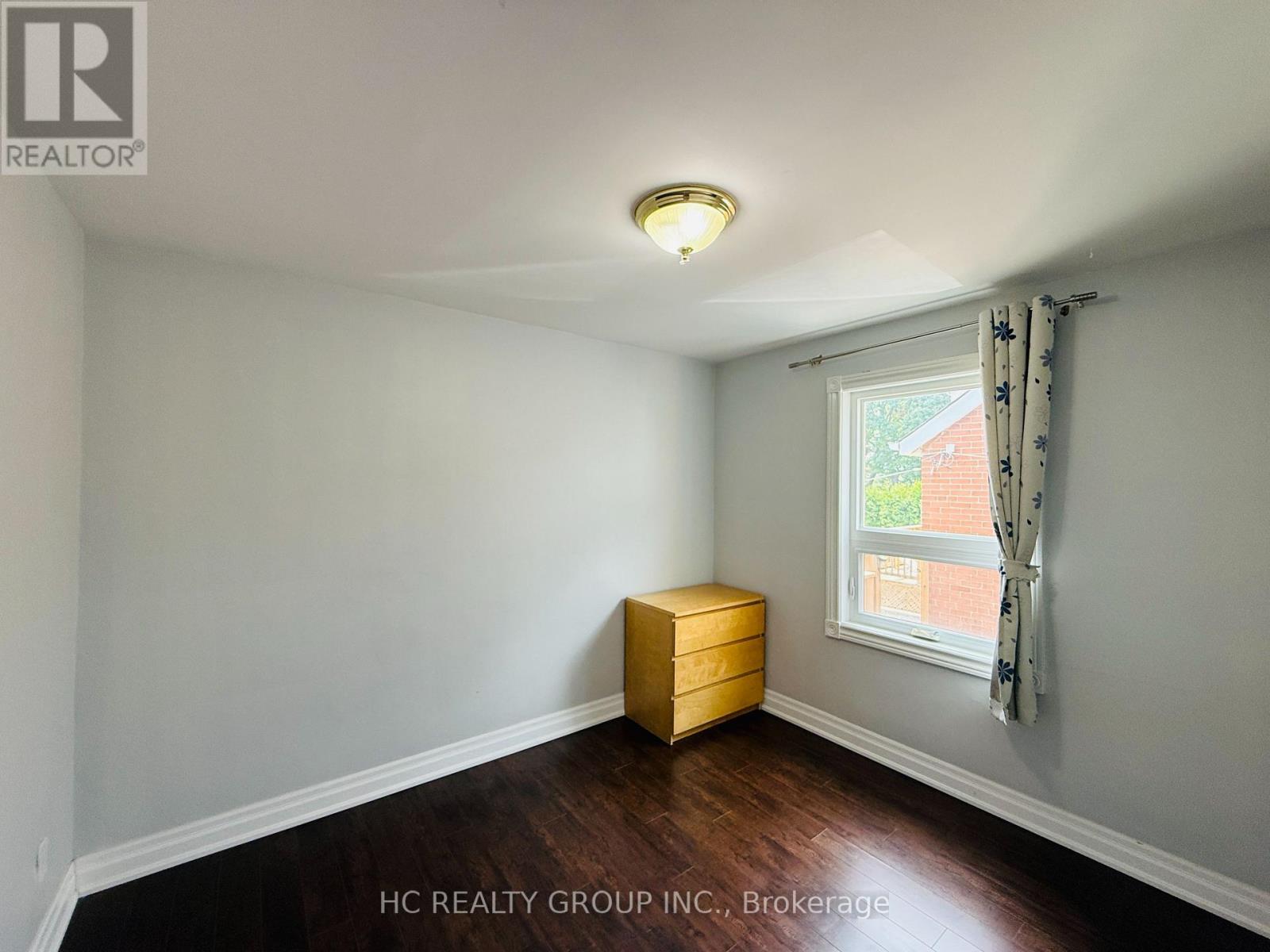 673 Glengrove Avenue W, Toronto, Ontario  M6B 2J2 - Photo 8 - W12318269