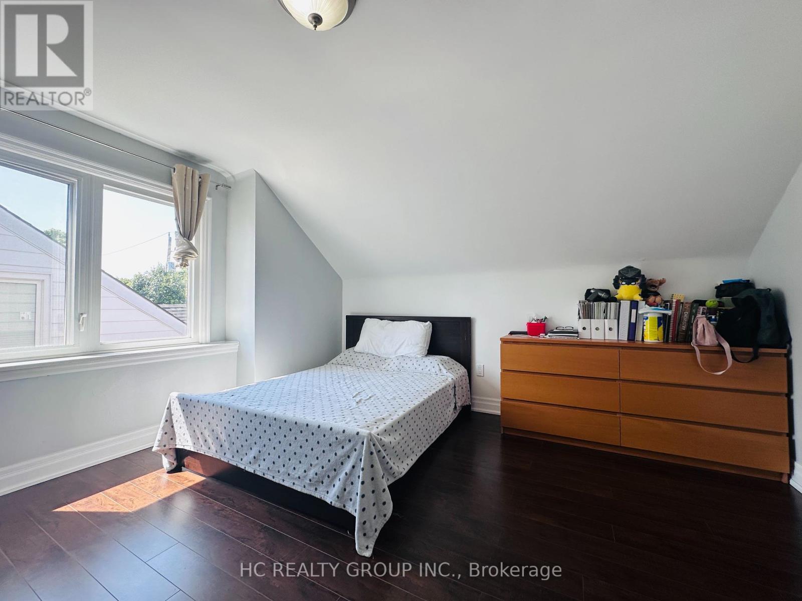 673 Glengrove Avenue W, Toronto, Ontario  M6B 2J2 - Photo 9 - W12318269