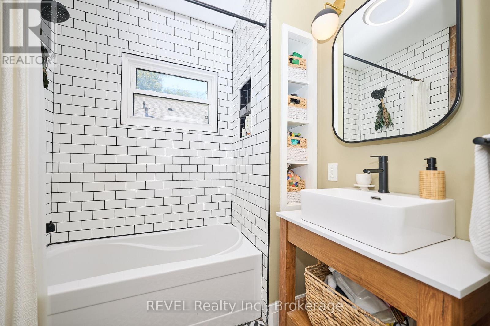 165 Main Street, St. Catharines, Ontario  L2N 4V6 - Photo 20 - X12382751