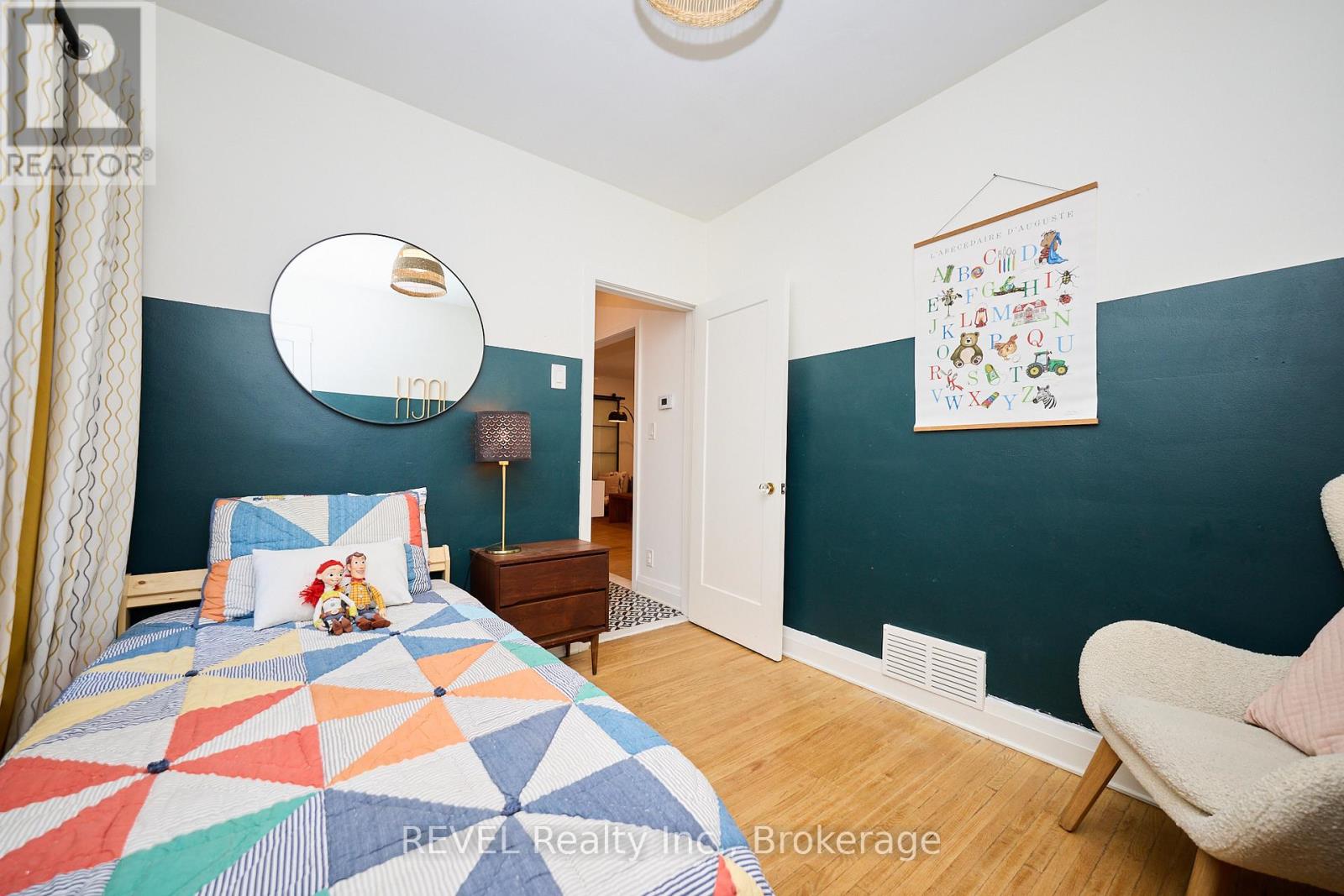 165 Main Street, St. Catharines, Ontario  L2N 4V6 - Photo 22 - X12382751