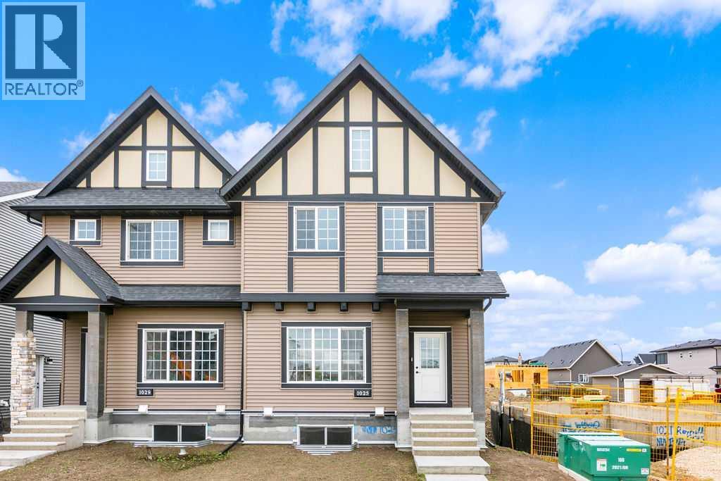 Property at 1025 Reynolds Crescent SW image 1