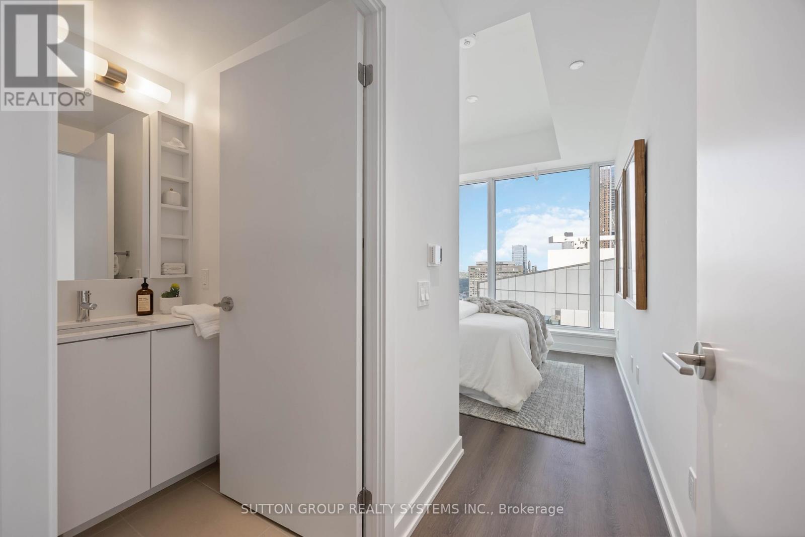 Lph05 - 8 Wellesley Street W, Toronto (Bay Street Corridor), Ontario  M4Y 0J5 - Photo 11 - C12387158