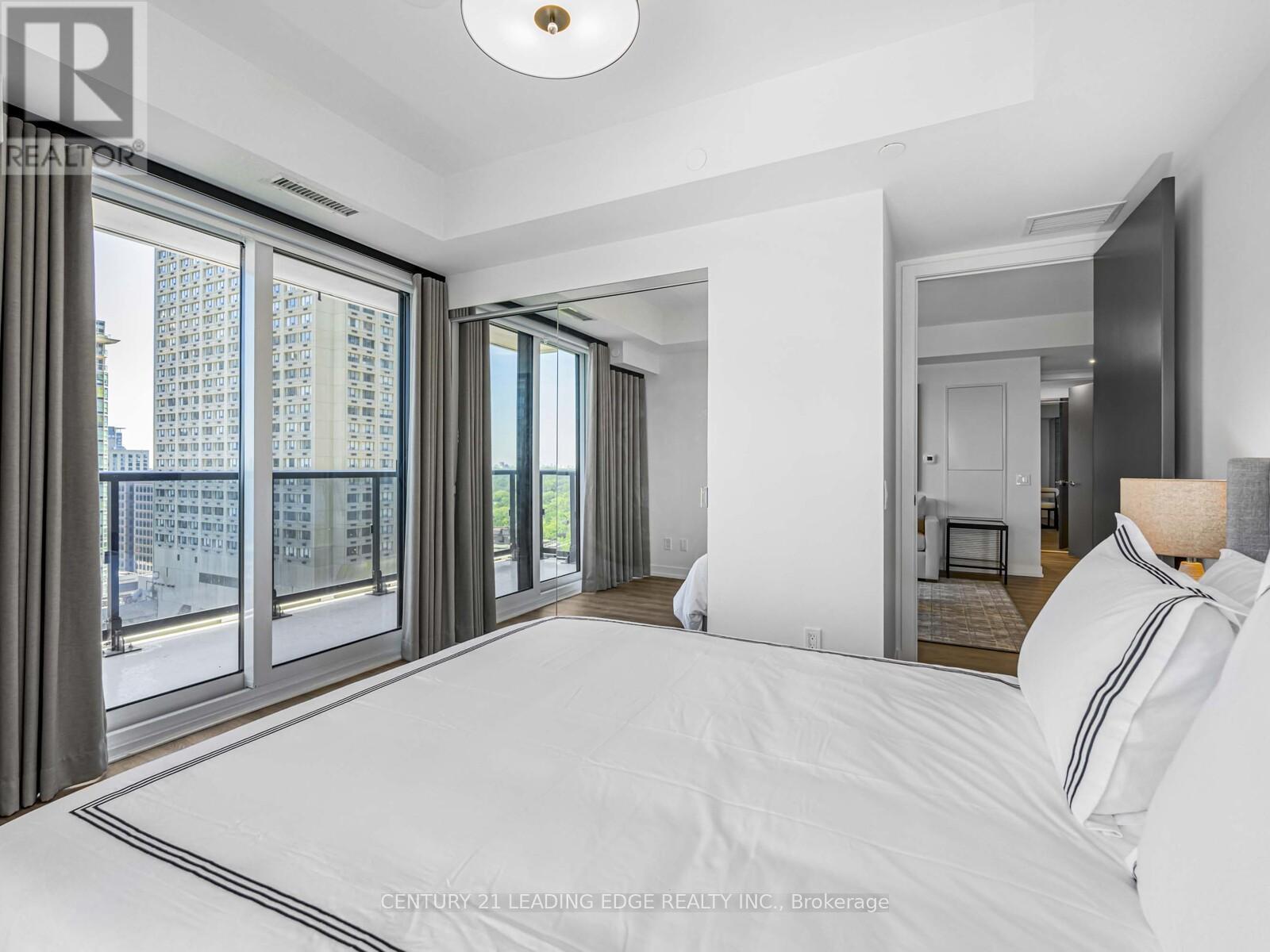 2606 - 771 Yonge Street, Toronto, Ontario  M4W 0B8 - Photo 11 - C12387172