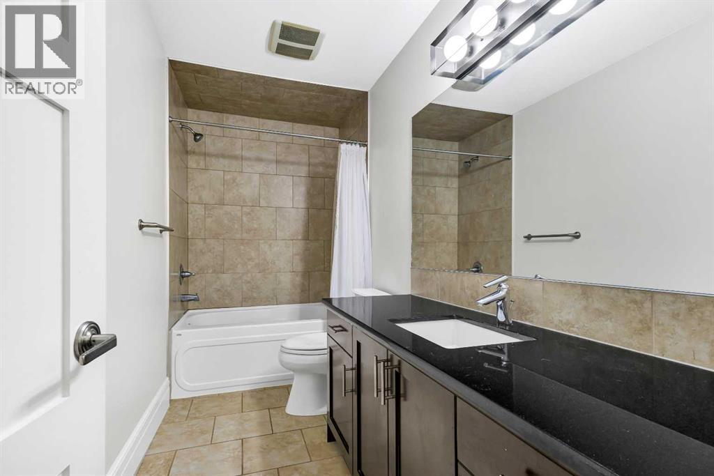 59 Aspen Meadows Green Sw, Calgary, Alberta  T3H 5J9 - Photo 24 - A2243767