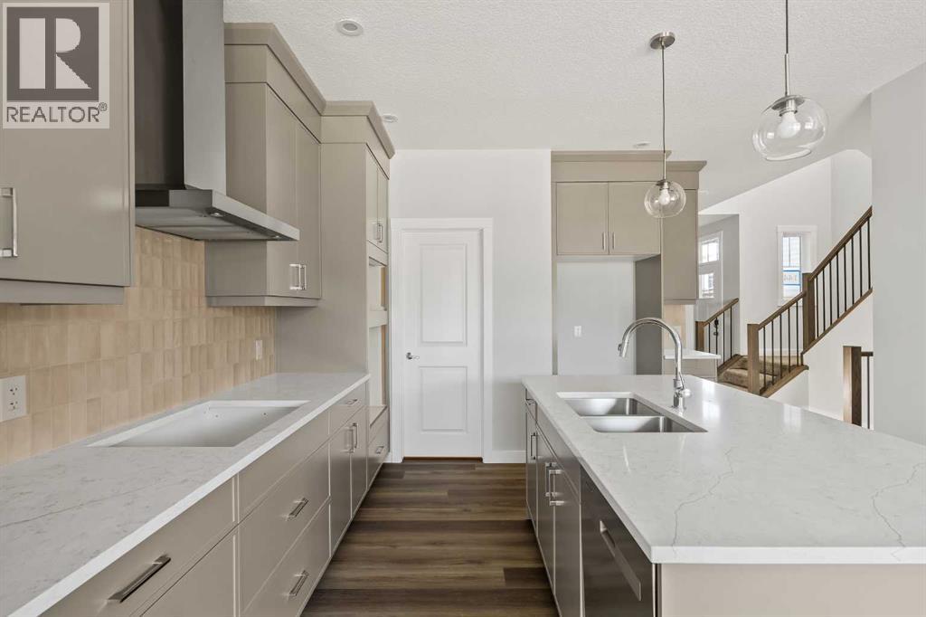 144 Creekstone Circle Sw, Calgary, Alberta  T2X 5M6 - Photo 6 - A2245391