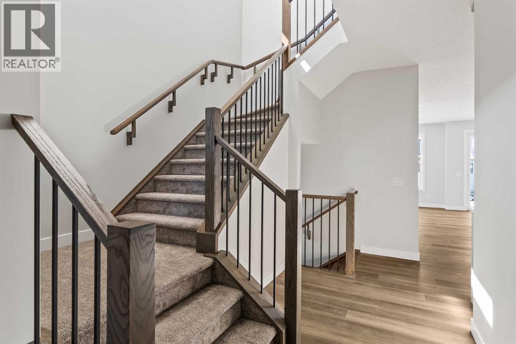 144 Creekstone Circle Sw, Calgary, Alberta  T2X 5M6 - Photo 2 - A2245391