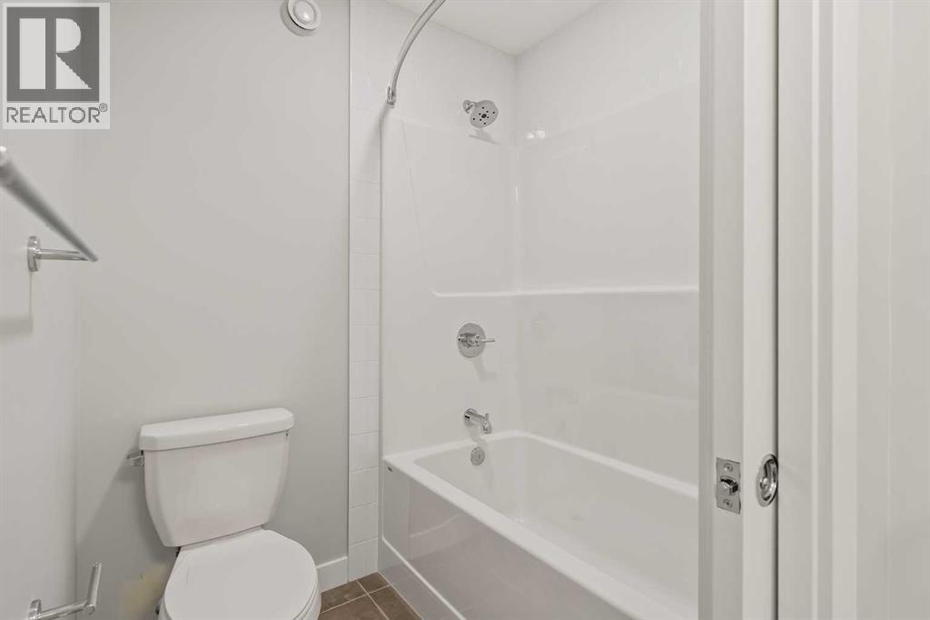 144 Creekstone Circle Sw, Calgary, Alberta  T2X 5M6 - Photo 30 - A2245391