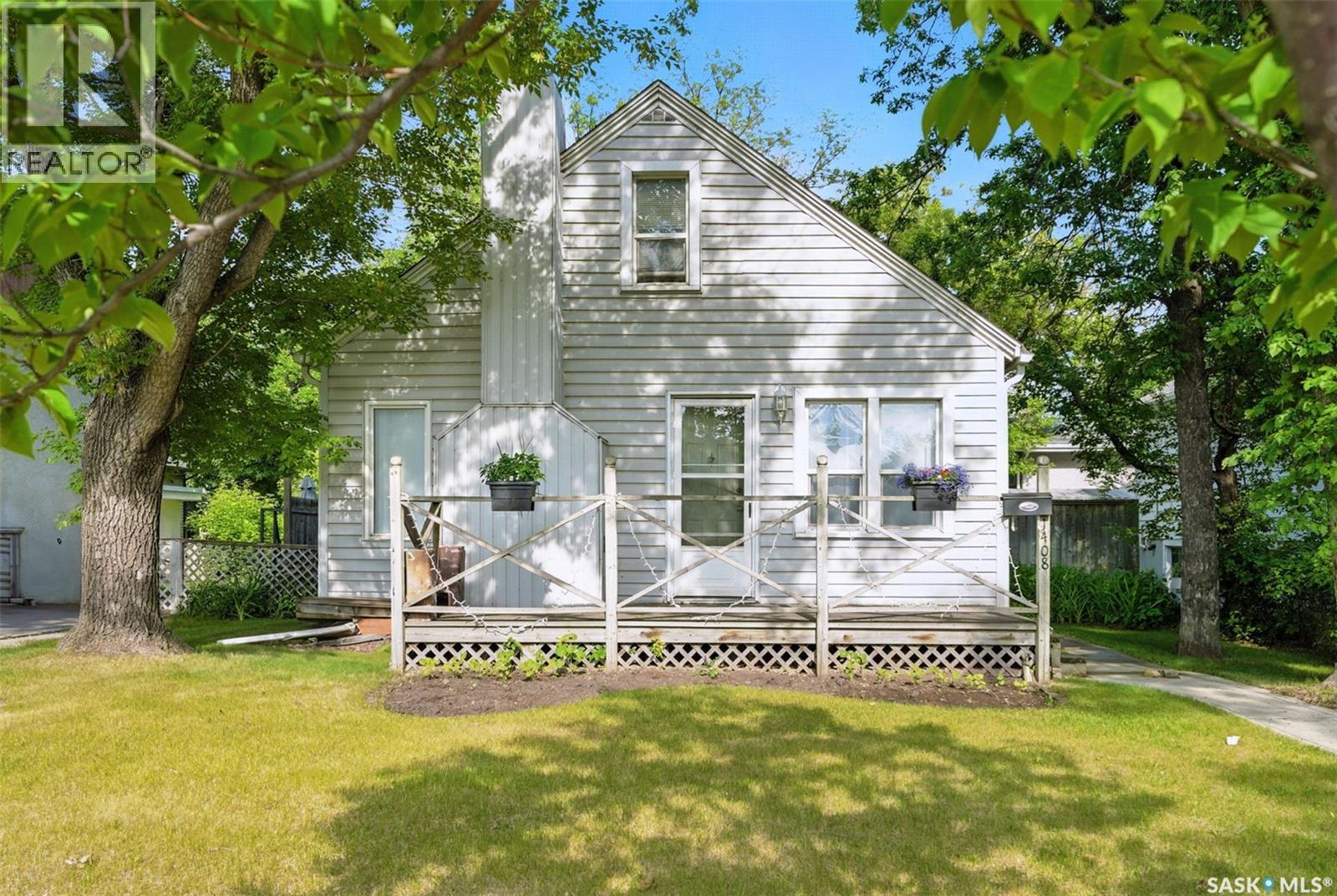 1408 8th AVENUE N, Saskatoon, Saskatchewan