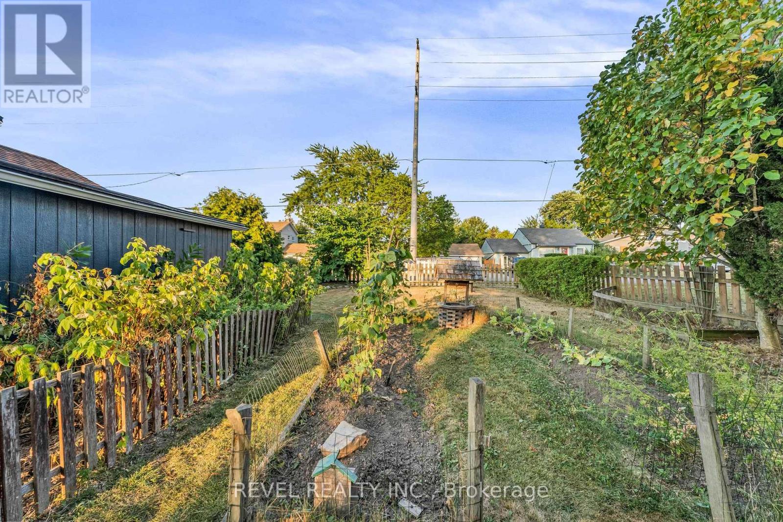 331 St Paul Street W, St. Catharines, Ontario  L2R 6P7 - Photo 40 - X12387039