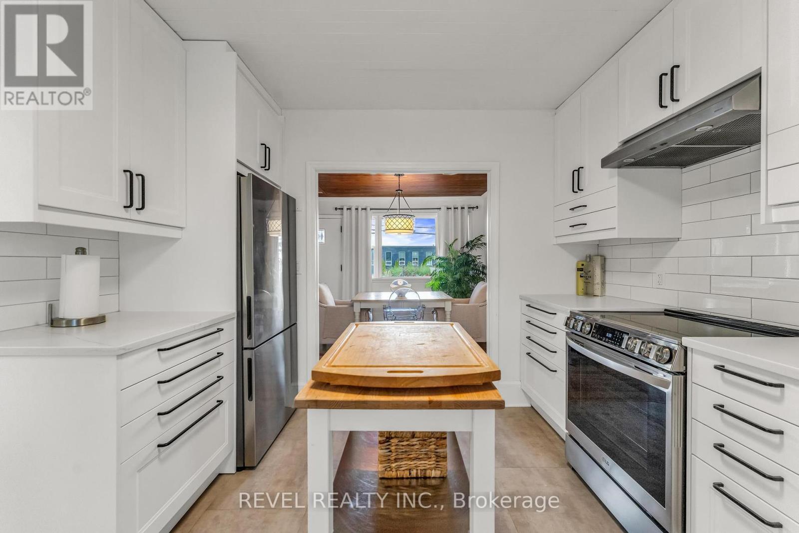 331 St Paul Street W, St. Catharines, Ontario  L2R 6P7 - Photo 28 - X12387039